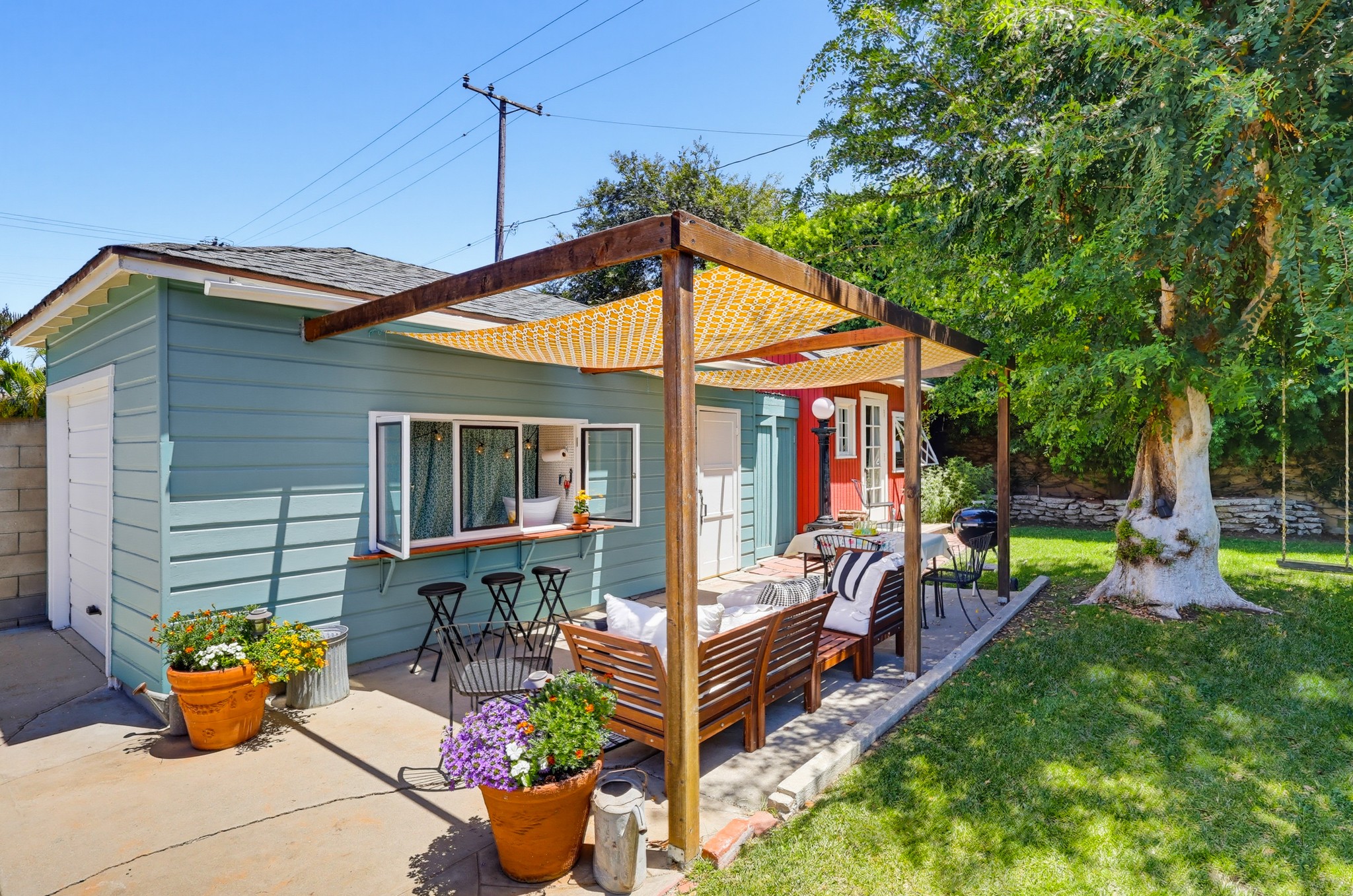Virtual tour photo 49 of 66 for 3644 Roycroft Ave