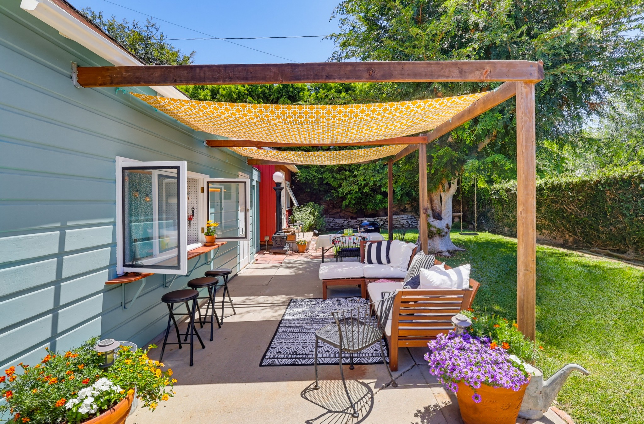 Virtual tour photo 50 of 66 for 3644 Roycroft Ave