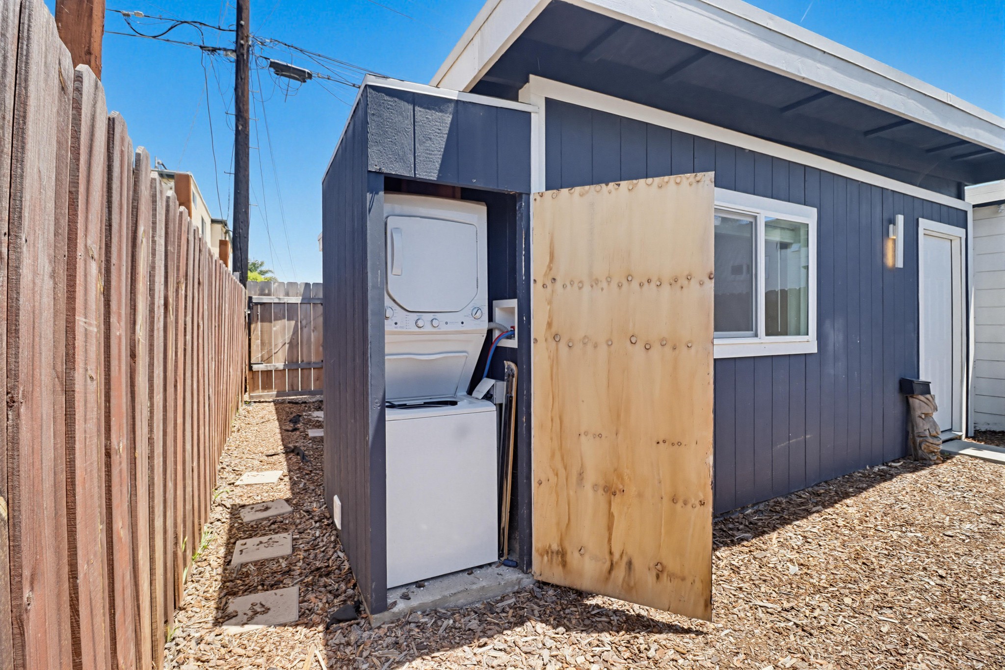 Virtual tour photo 26 of 37 for 3645 Marlborough Ave