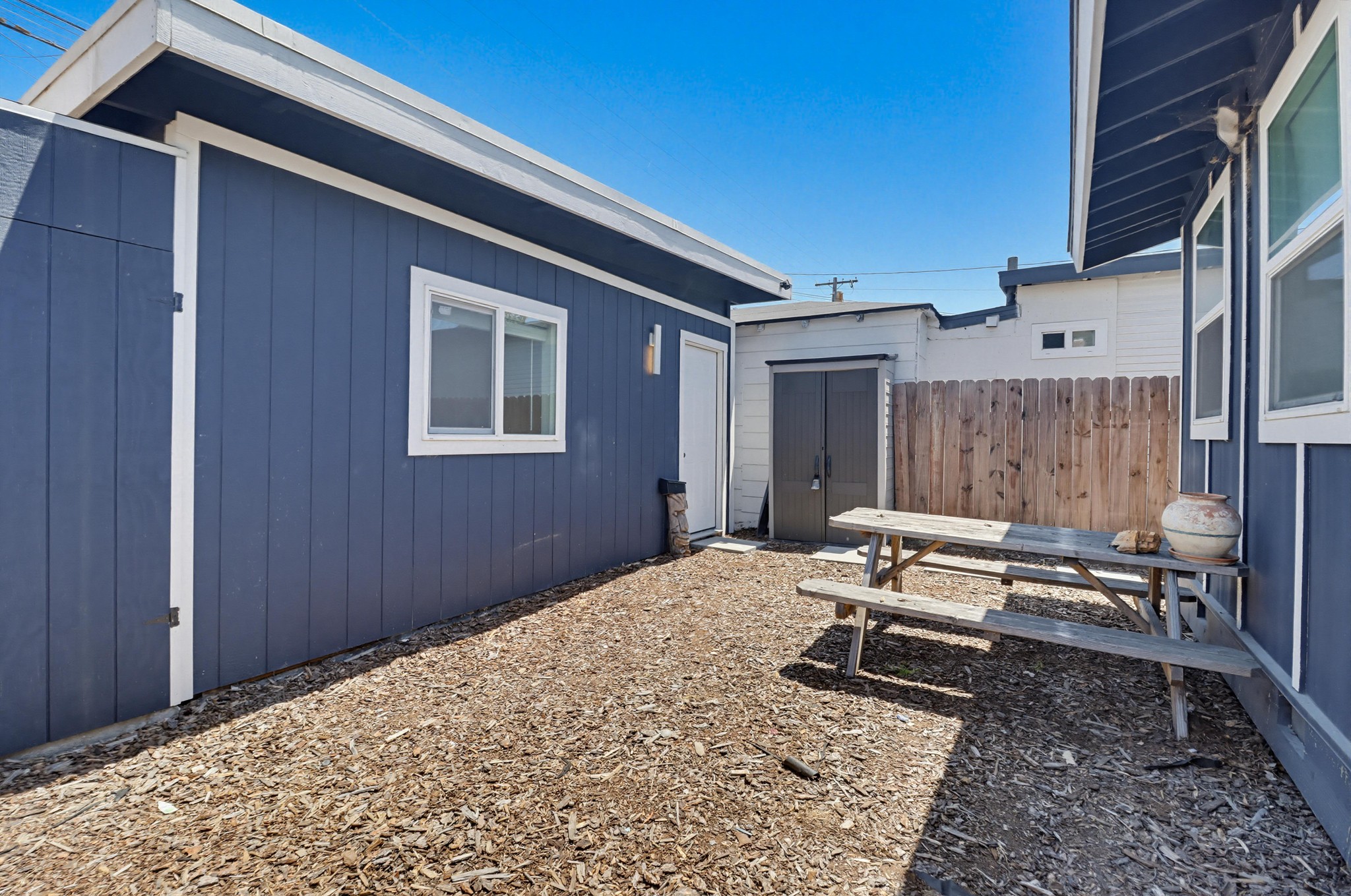 Virtual tour photo 28 of 37 for 3645 Marlborough Ave