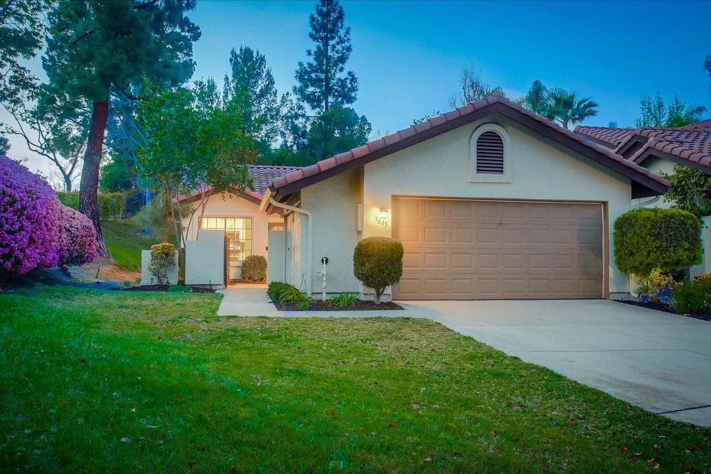 Virtual tour photo 1 of 64 for 3645 Seahorn Cir