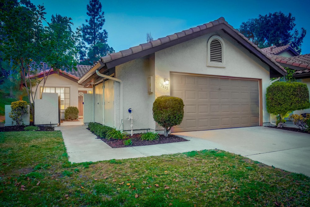 Virtual tour photo 3 of 64 for 3645 Seahorn Cir