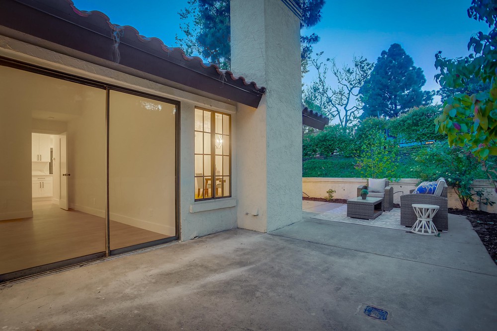Virtual tour photo 11 of 64 for 3645 Seahorn Cir