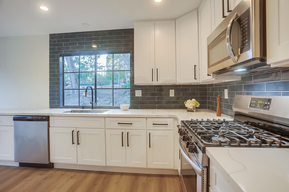 Virtual tour photo 23 of 64 for 3645 Seahorn Cir
