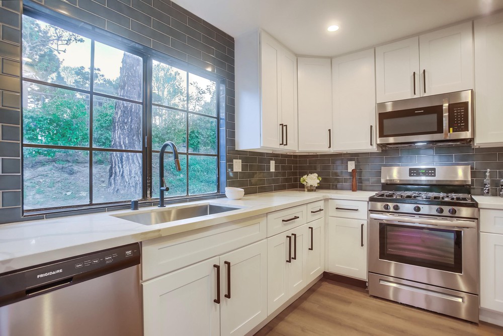 Virtual tour photo 28 of 64 for 3645 Seahorn Cir