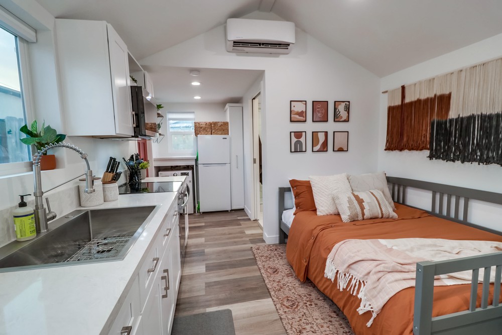 Virtual tour photo 24 of 49 for 3647 36th St