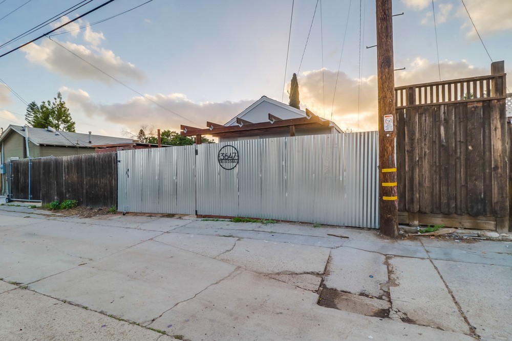 Virtual tour photo 34 of 49 for 3647 36th St