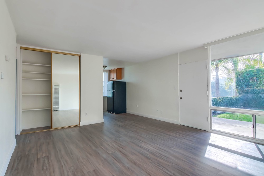Virtual tour photo 9 of 20 for 3650 Florida St Unit A