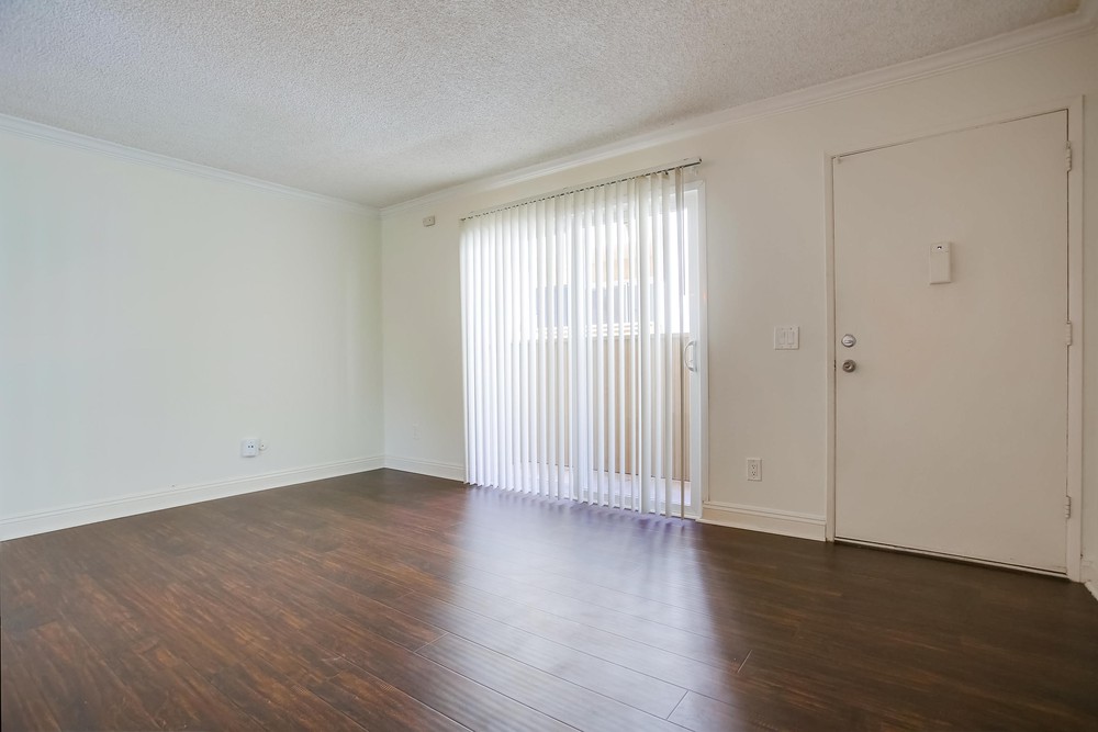 Virtual tour photo 7 of 36 for 3650 Florida St Unit #B