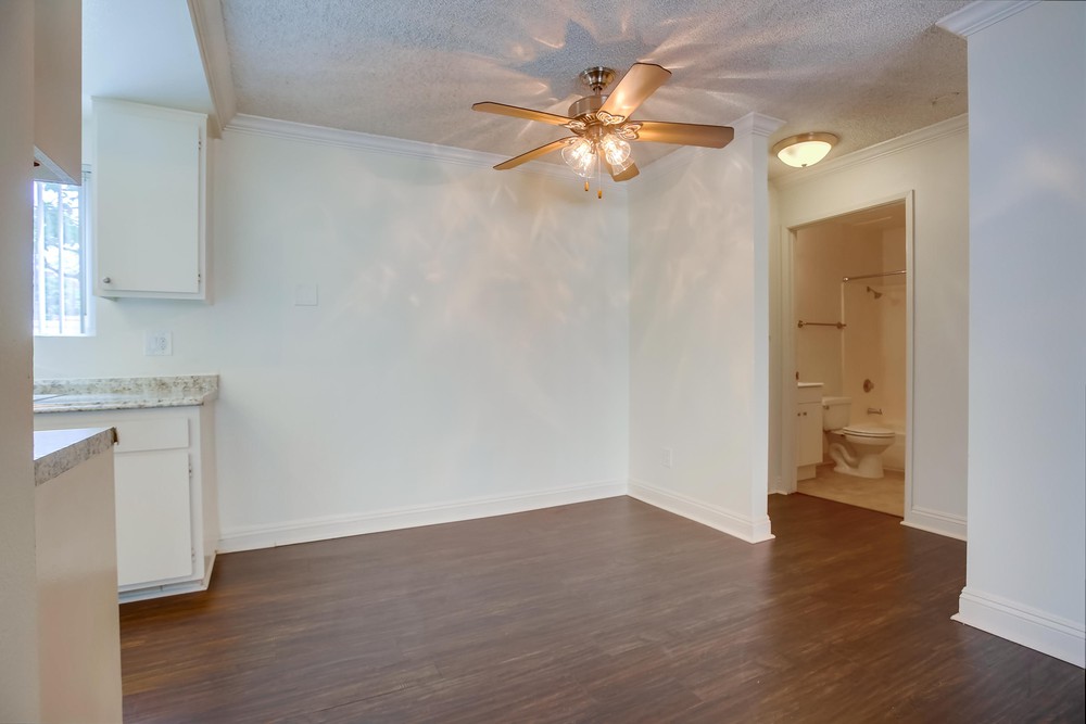 Virtual tour photo 10 of 36 for 3650 Florida St Unit #B