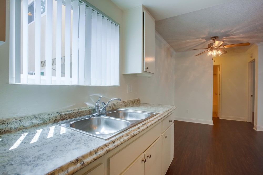 Virtual tour photo 15 of 36 for 3650 Florida St Unit #B
