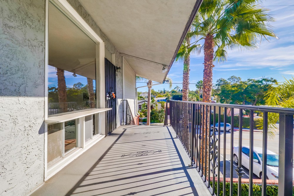 Virtual tour photo 5 of 20 for 3650 Florida St Unit #E