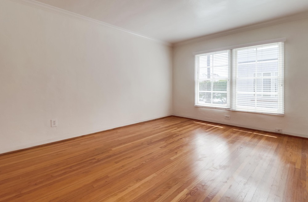 Virtual tour photo 14 of 28 for 3650 Florida St Unit #I