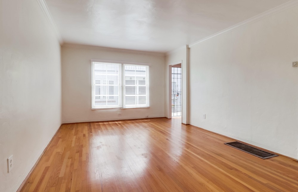 Virtual tour photo 15 of 28 for 3650 Florida St Unit #I