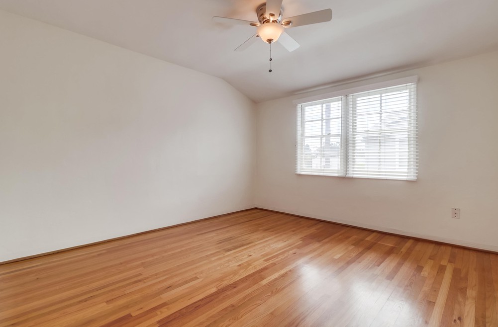 Virtual tour photo 22 of 28 for 3650 Florida St Unit #I