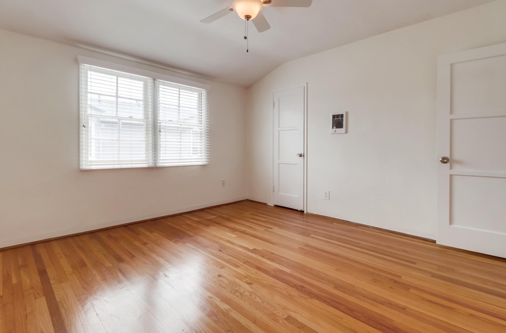 Virtual tour photo 23 of 28 for 3650 Florida St Unit #I