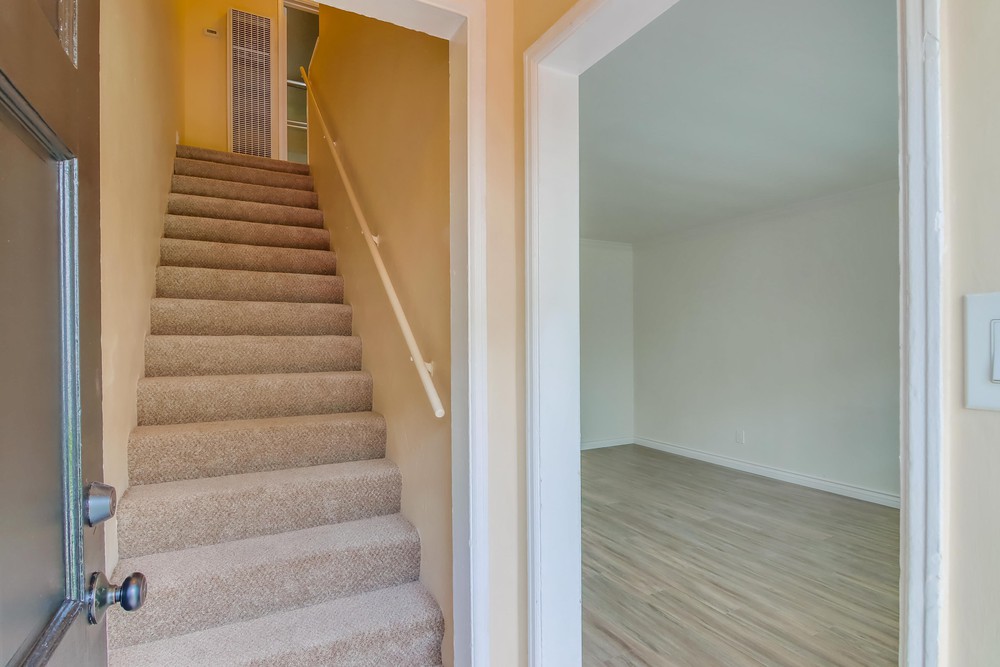 Virtual tour photo 7 of 35 for 3650 Florida St Unit #V