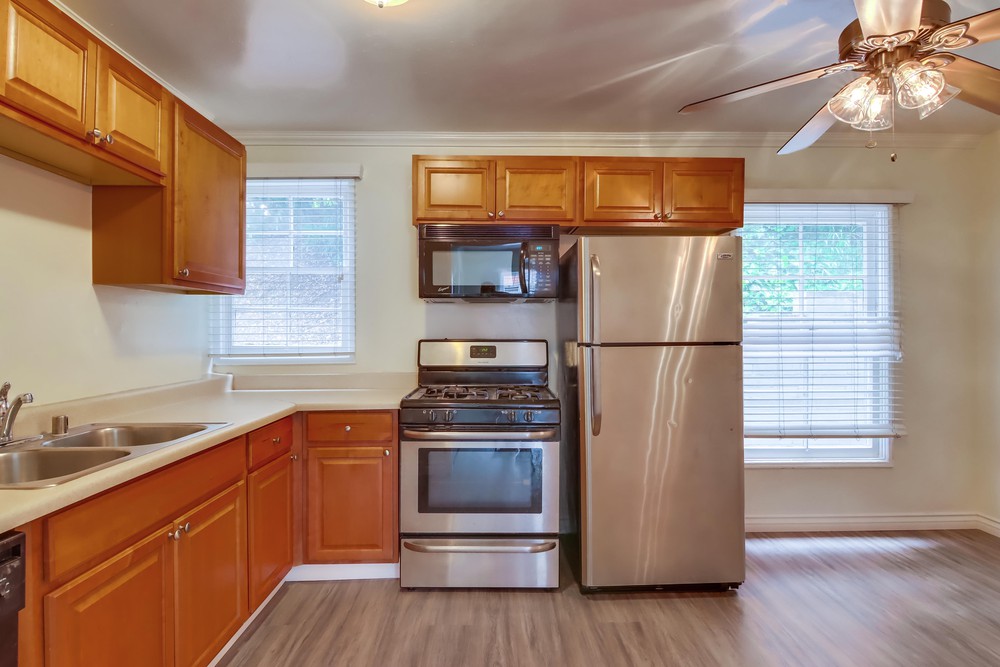 Virtual tour photo 14 of 35 for 3650 Florida St Unit #V