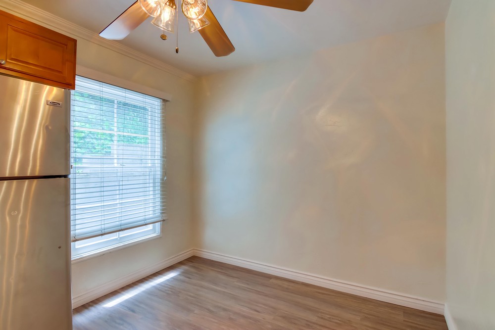 Virtual tour photo 20 of 35 for 3650 Florida St Unit #V