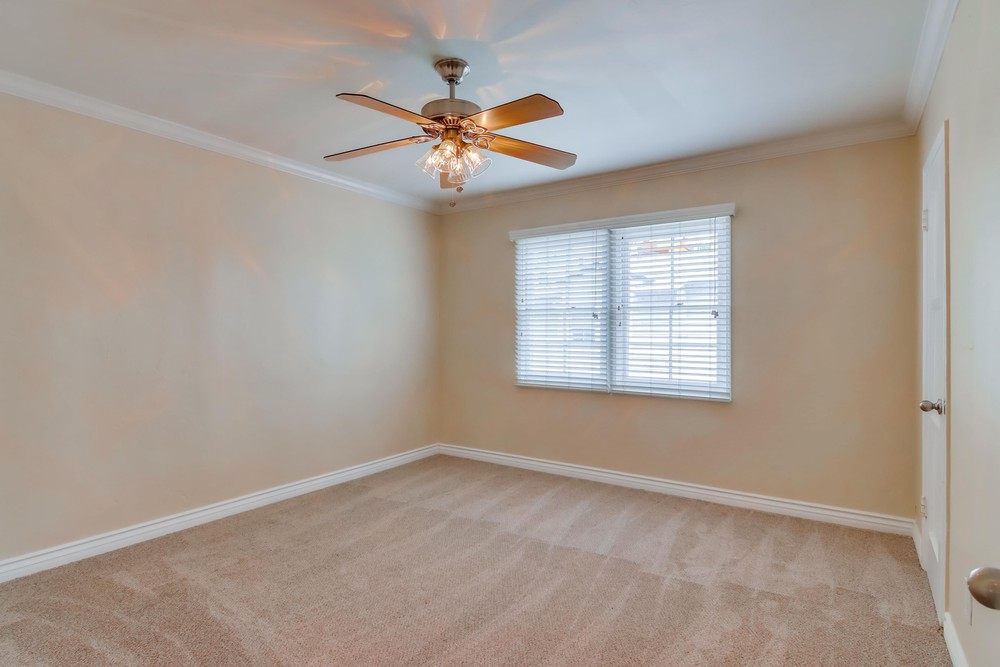 Virtual tour photo 24 of 35 for 3650 Florida St Unit #V