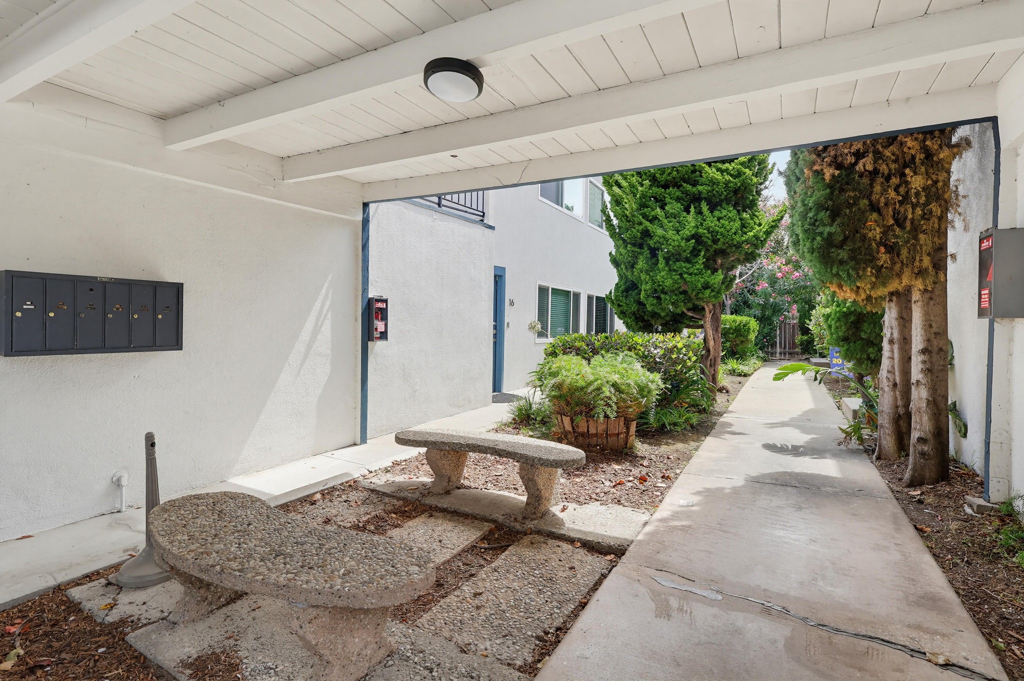 Virtual tour photo 5 of 58 for 3650 Newton St