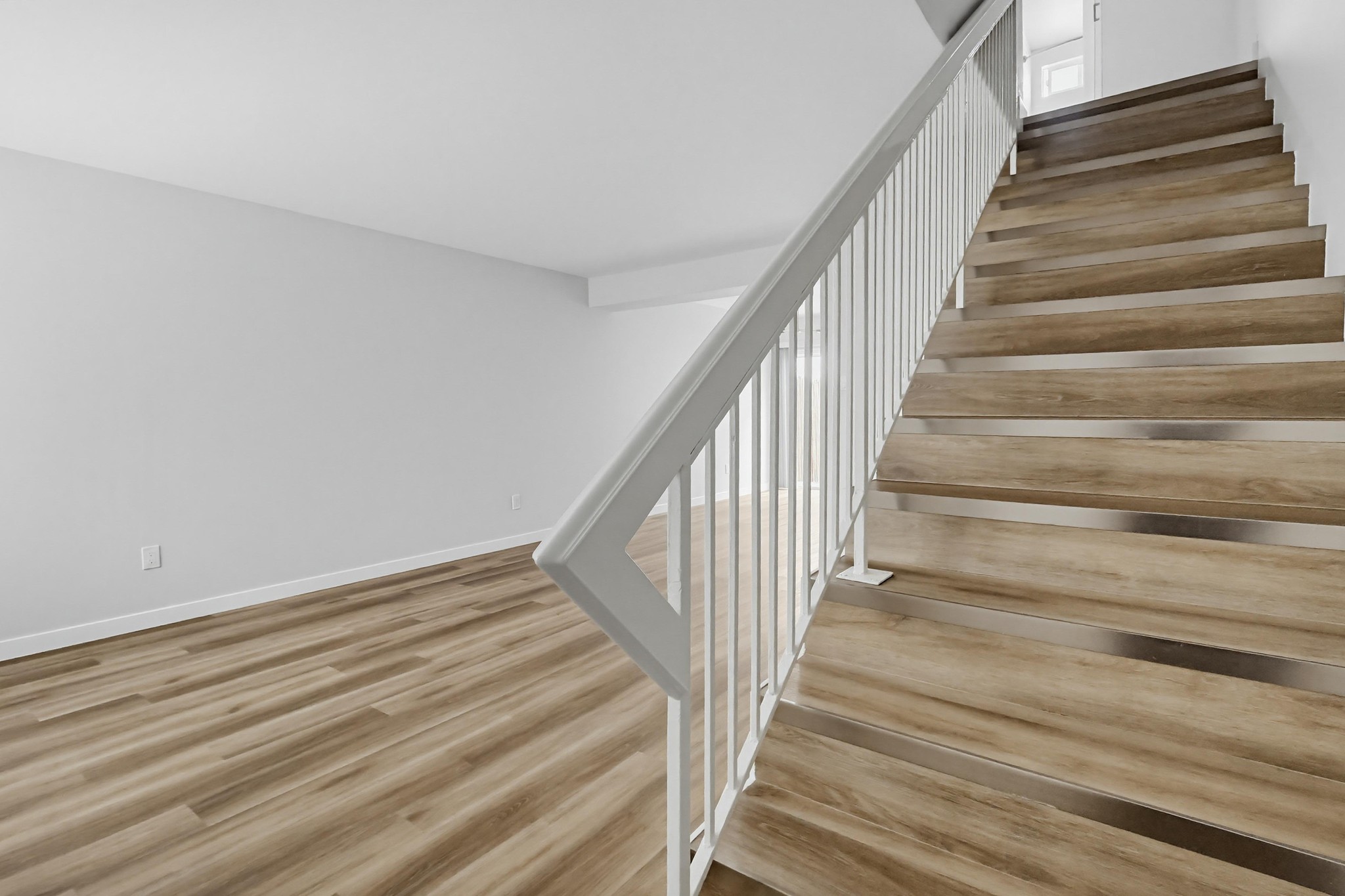 Virtual tour photo 28 of 58 for 3650 Newton St