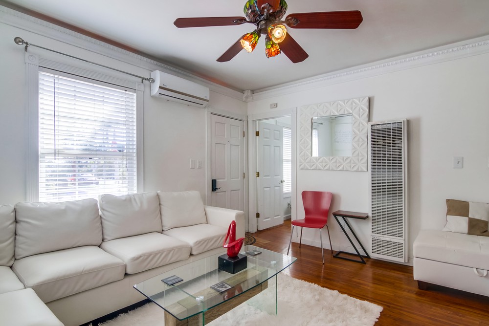 Virtual tour photo 11 of 45 for 3650 Wightman St
