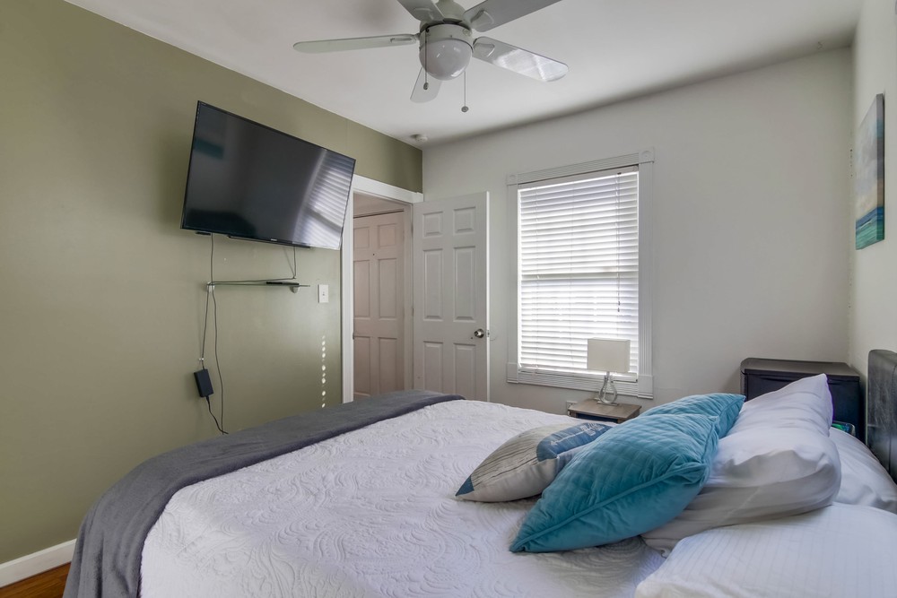 Virtual tour photo 28 of 45 for 3650 Wightman St
