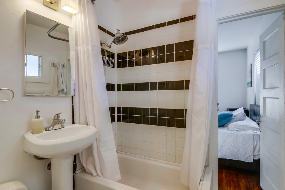Virtual tour photo 29 of 45 for 3650 Wightman St