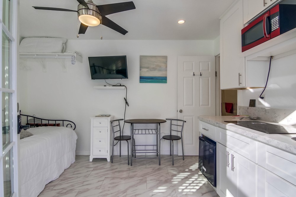 Virtual tour photo 35 of 45 for 3650 Wightman St