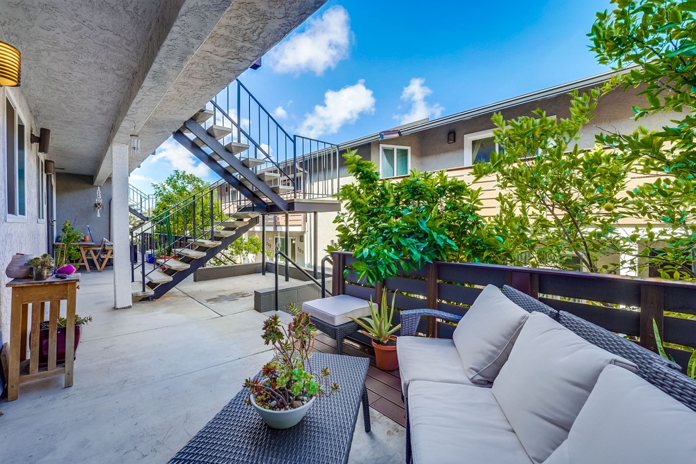 Virtual tour photo 16 of 48 for 3651 Louisiana St #104
