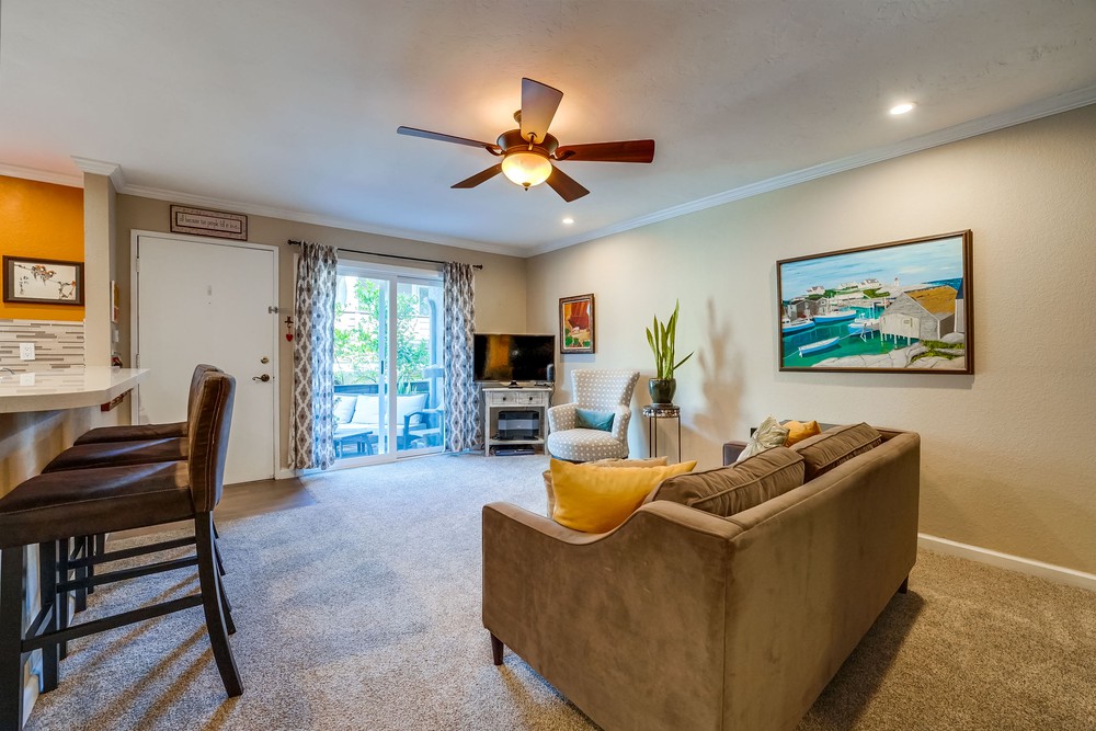 Virtual tour photo 24 of 48 for 3651 Louisiana St #104