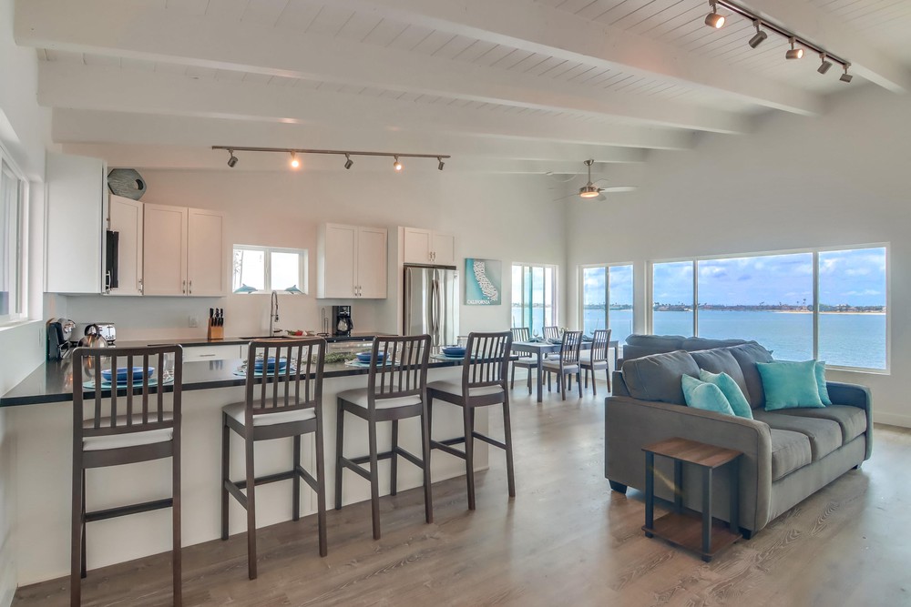 Virtual tour photo 17 of 42 for 3651 Riviera Dr