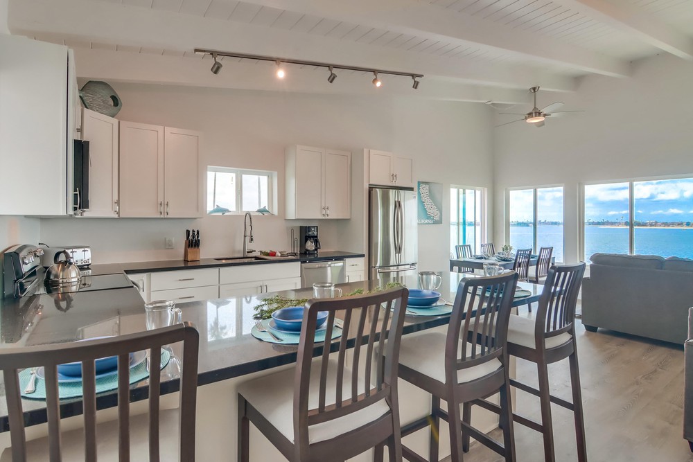 Virtual tour photo 18 of 42 for 3651 Riviera Dr