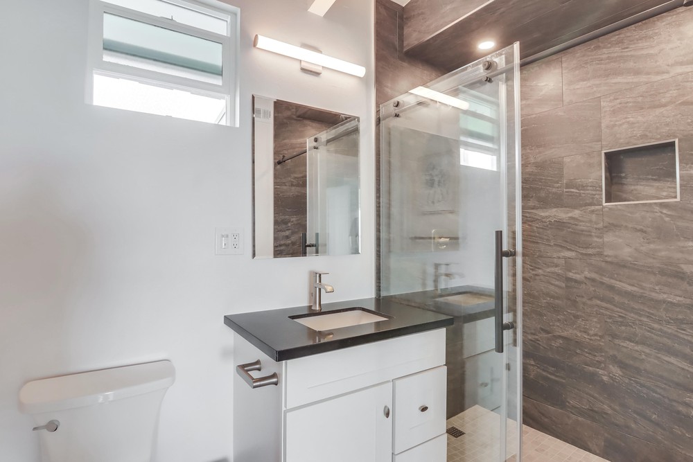 Virtual tour photo 29 of 42 for 3651 Riviera Dr