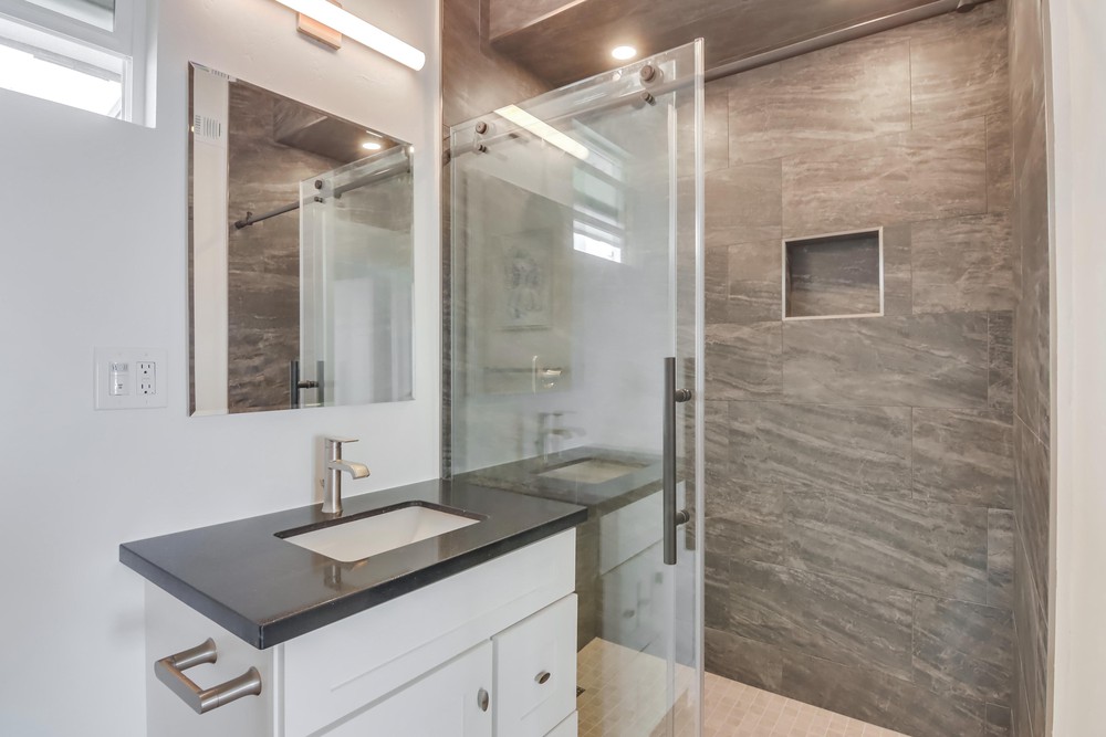 Virtual tour photo 30 of 42 for 3651 Riviera Dr