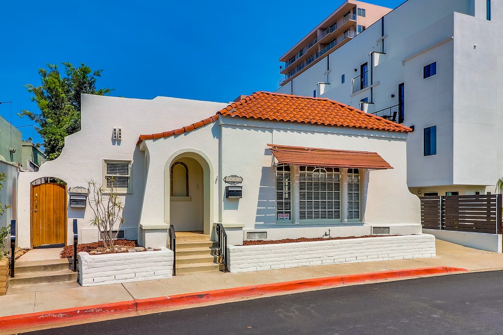 Virtual tour photo 1 of 52 for 3651 Sixth Ave