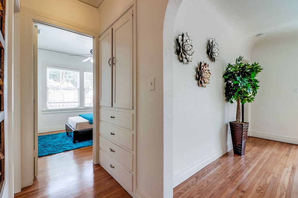 Virtual tour photo 18 of 52 for 3651 Sixth Ave