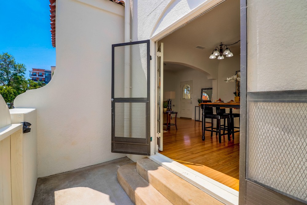 Virtual tour photo 28 of 52 for 3651 Sixth Ave
