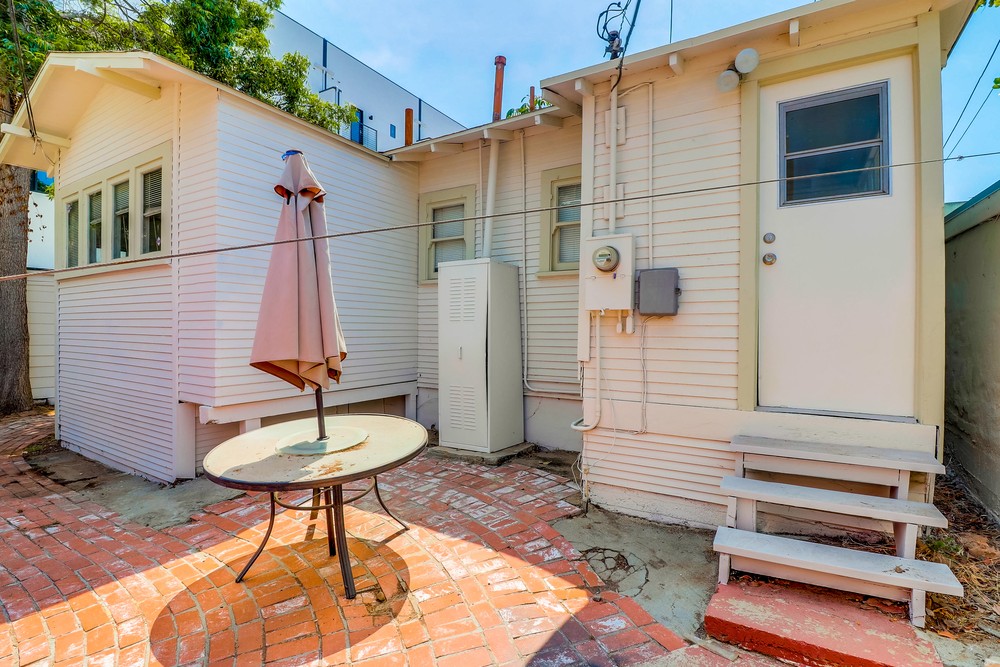 Virtual tour photo 37 of 52 for 3651 Sixth Ave