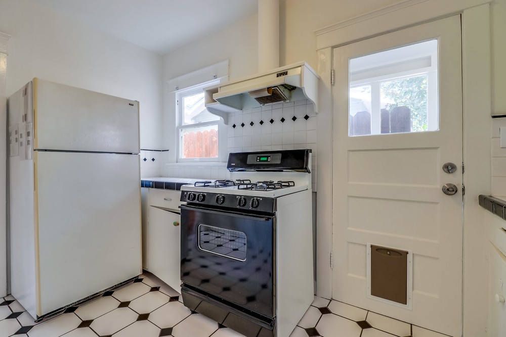 Virtual tour photo 45 of 52 for 3651 Sixth Ave
