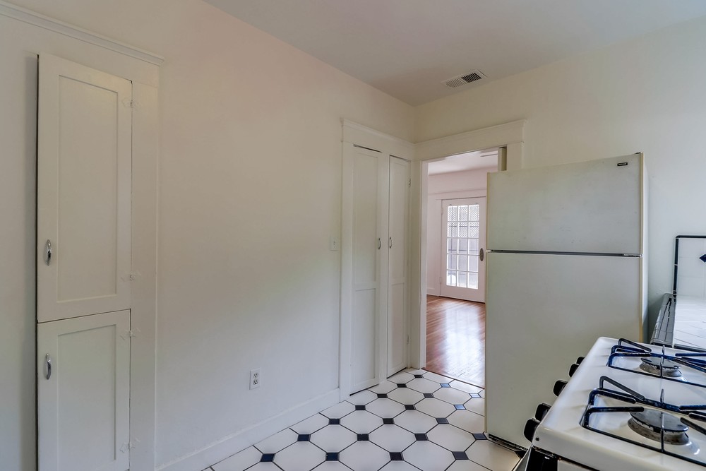 Virtual tour photo 46 of 52 for 3651 Sixth Ave