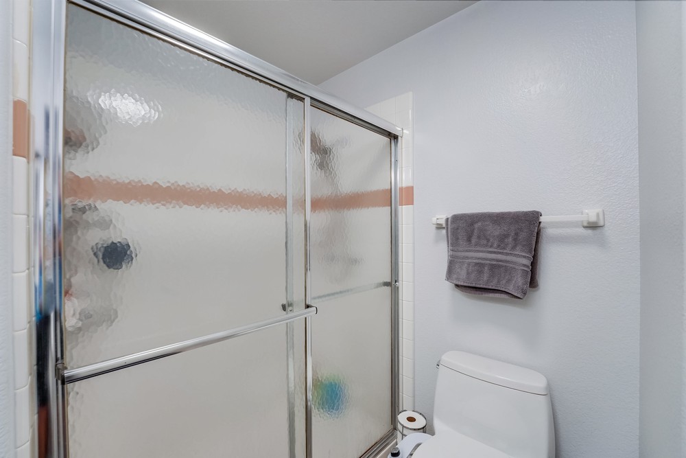 Virtual tour photo 30 of 39 for 3653 Third Ave UNIT 2
