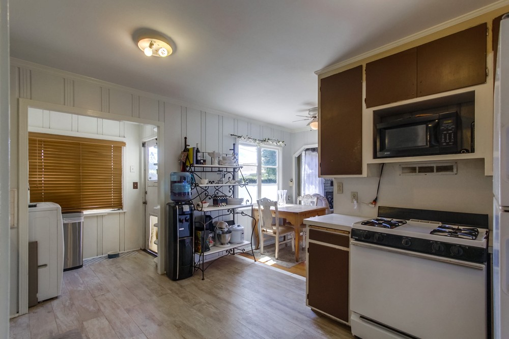 Virtual tour photo 20 of 45 for 3653 Wilson Ave