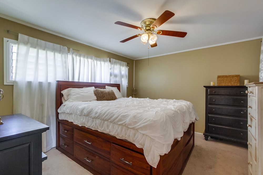 Virtual tour photo 22 of 45 for 3653 Wilson Ave