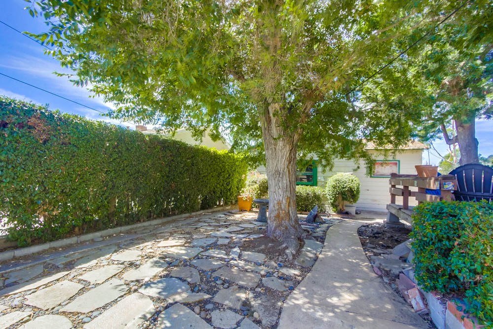 Virtual tour photo 36 of 45 for 3653 Wilson Ave