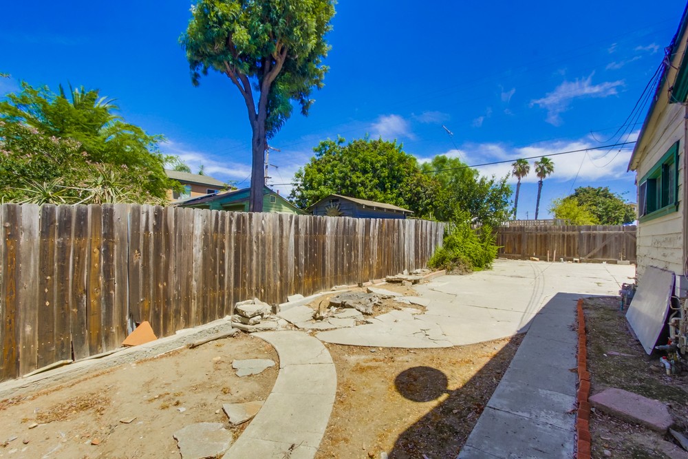Virtual tour photo 42 of 45 for 3653 Wilson Ave