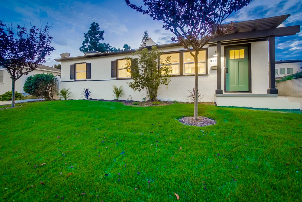 Virtual tour photo 4 of 61 for 3658 Ingraham St