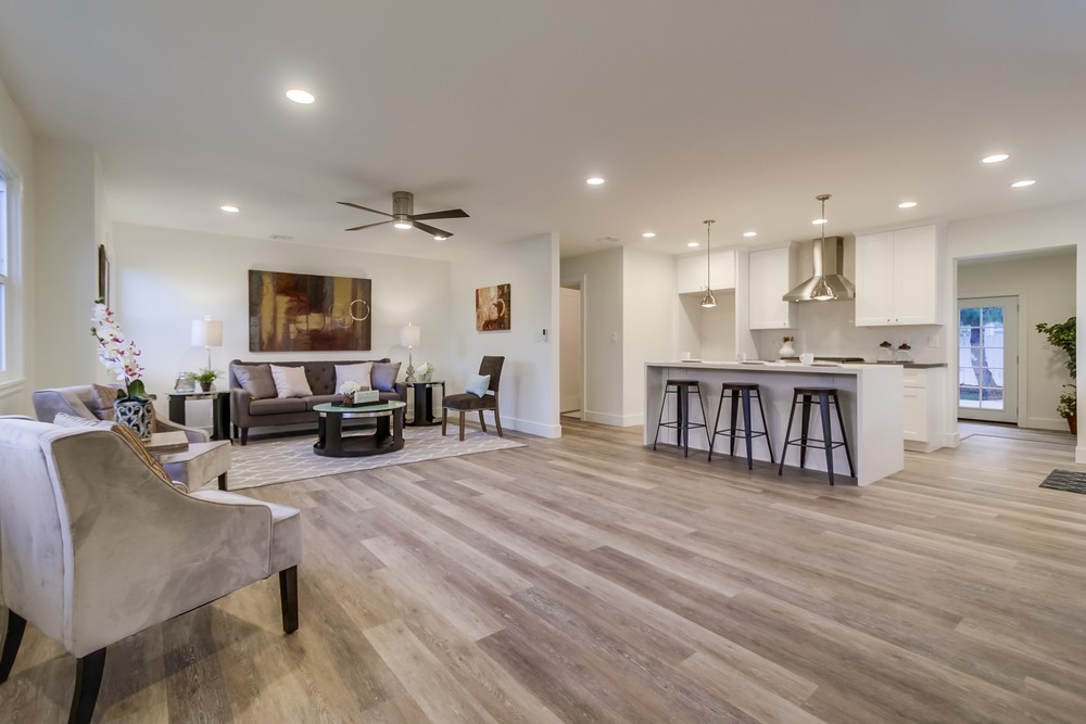Virtual tour photo 10 of 61 for 3658 Ingraham St