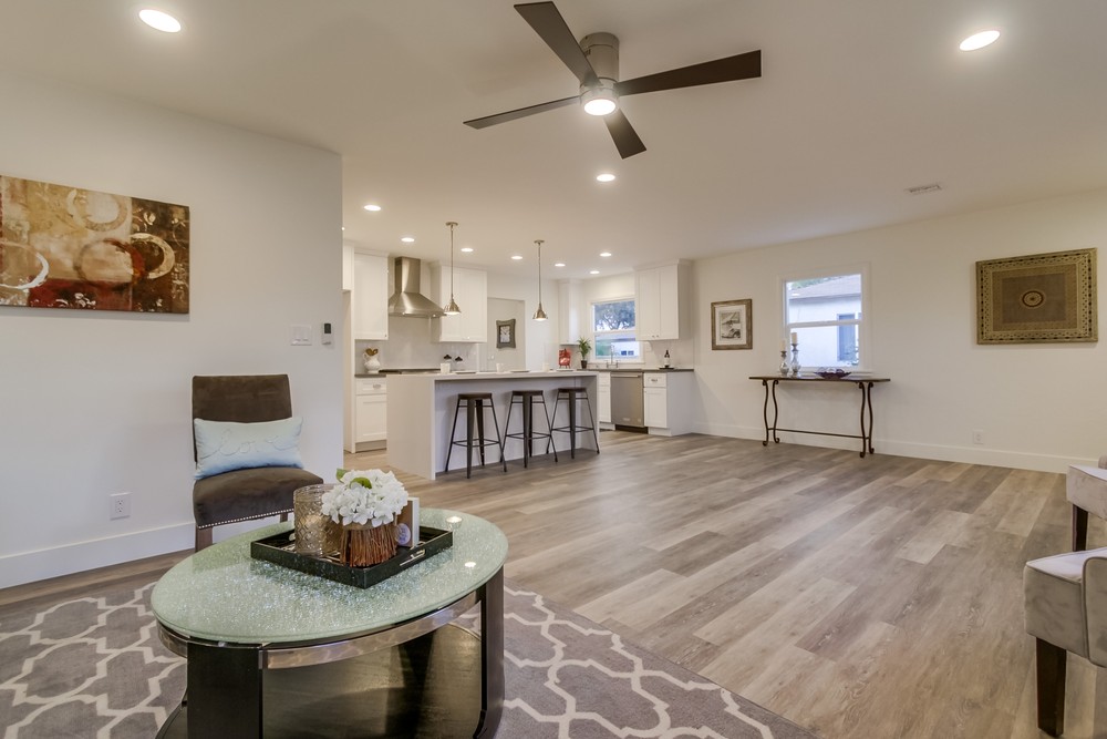 Virtual tour photo 15 of 61 for 3658 Ingraham St